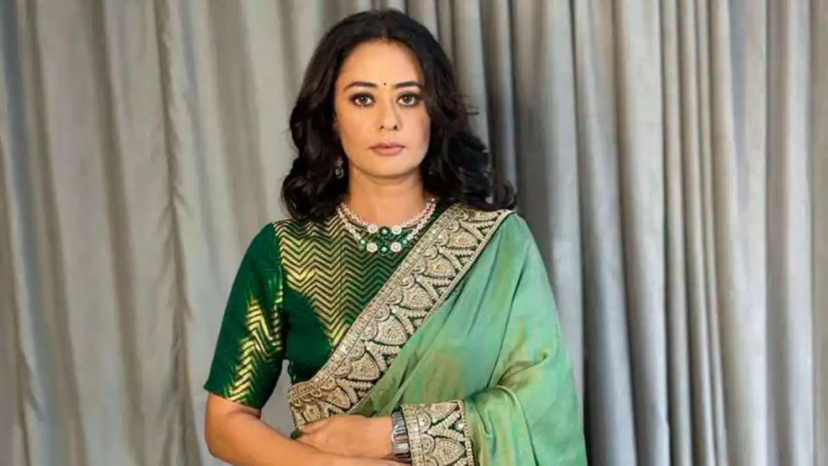 मोना वासु ने 'जगद्धात्री' में निभाया सख्त हरियाणवी अफसर ACP गीता अहलावत का किरदार, शो ने पूरे किए 300 एपिसोड